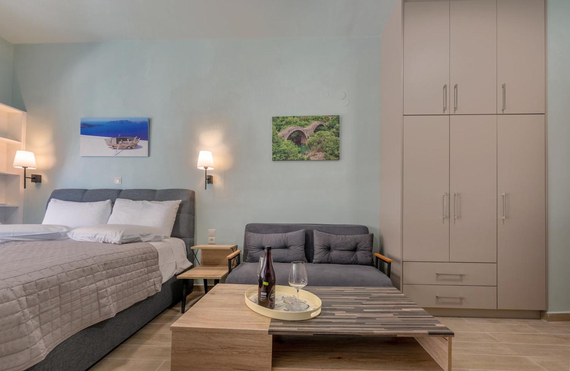 Apartment St